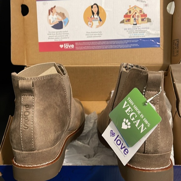 Bobs from Skechers and it’s brand new never worn !! - Picture 3 of 3